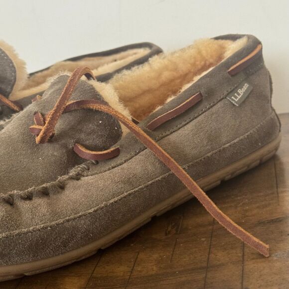 LL Bean Wicked Good Moccasin Slippers Mens 10 Medium Olive Green Suede Sheepskin main image 6